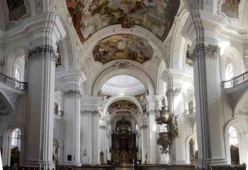 49 - Alemania - Wiengarten - basilica y abadia de san martin y san Osvaldo - interior